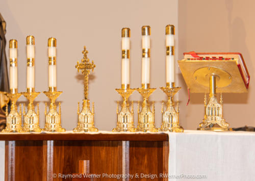 This is a photo of an altar in St. Clare of Assisi Catholic Church in Acworth, Georgia